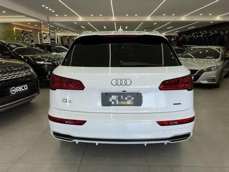 Audi Q5 S-Line 2.0 TFSI Quattro S-tronic