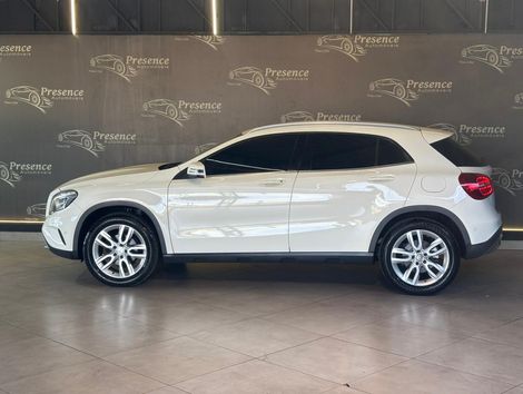 Mercedes GLA 200 Advance 1.6/1.6 TB 16V Flex Aut.