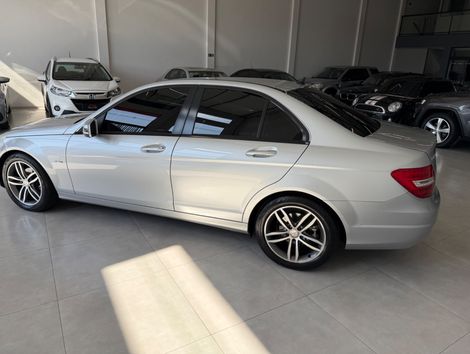 Mercedes C-180 CGI Classic 1.8 16V 156cv Aut.