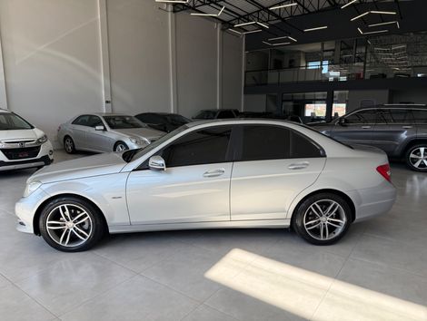 Mercedes C-180 CGI Classic 1.8 16V 156cv Aut.