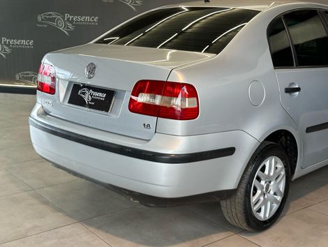 VolksWagen Polo Sedan 1.6 Mi 101cv 8V 4p