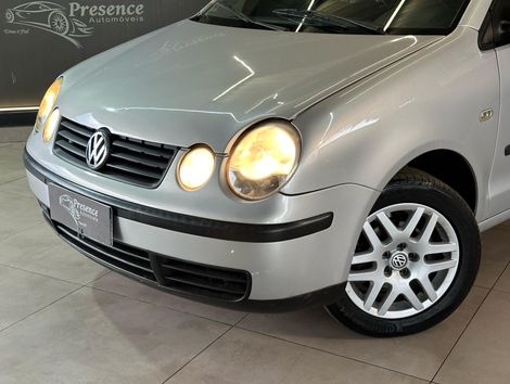 VolksWagen Polo Sedan 1.6 Mi 101cv 8V 4p