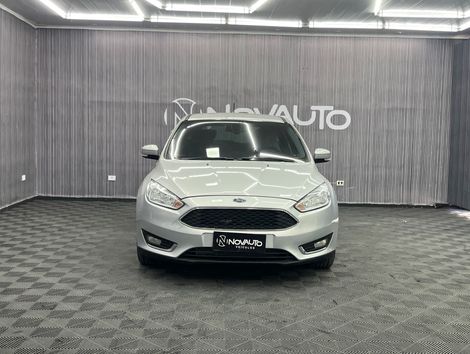 Ford Focus 2.0 16V/SE/SE Plus Flex 5p Aut.