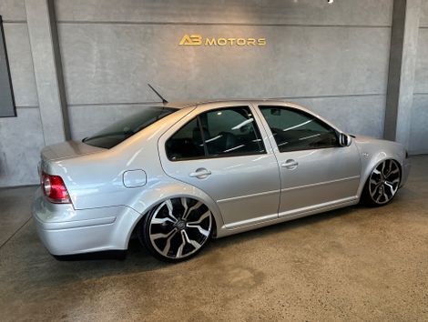 VolksWagen Bora 2.0/ 2.0 Flex 8v Mec.