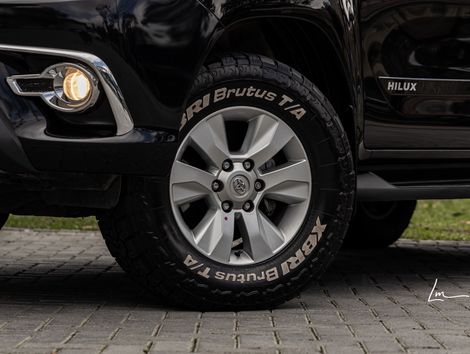 Toyota Hilux CD SRV 4x4 2.8 TDI Diesel Aut.