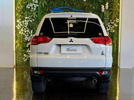 Mitsubishi Pajero DAKAR HPE 3.2 4x4 T.I Dies 5p Aut