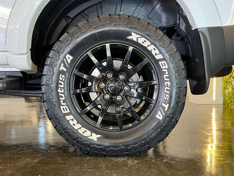 Mitsubishi Pajero DAKAR HPE 3.2 4x4 T.I Dies 5p Aut