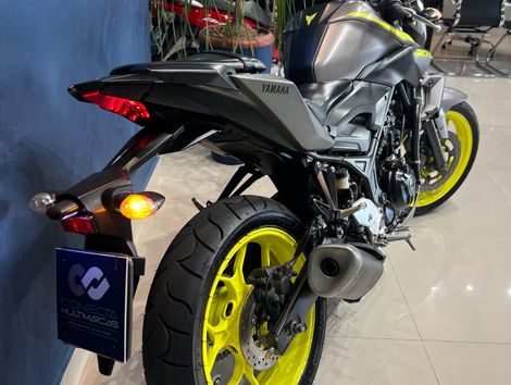 YAMAHA MT-03 321/ABS