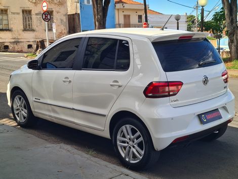 VolksWagen Fox Highline1.6 Flex 16V 5p