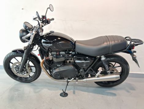 TRIUMPH STREET  TWIN 900cc