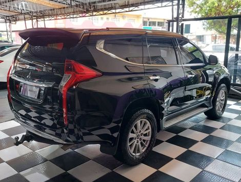 Mitsubishi Pajero Sport HPE 2.4 4x4 Diesel Aut.