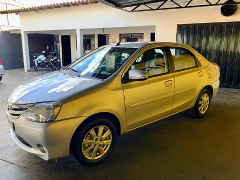 Toyota ETIOS XLS 1.5 Flex 5p Aut.