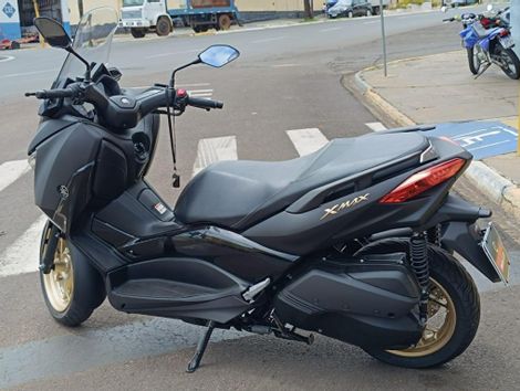 YAMAHA XMAX 250 ABS