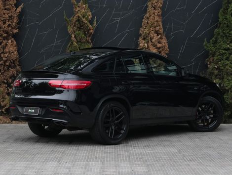 MERCEDES-BENZ 3.0 V6 GASOLINA COUPÉ 4MATIC 9G-TRONIC