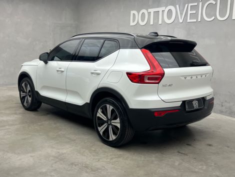 Volvo XC40 Recharge Plus (Elétrico) 