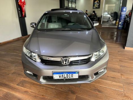 Honda Civic Sedan EXS 1.8/1.8 Flex 16V Aut. 4p