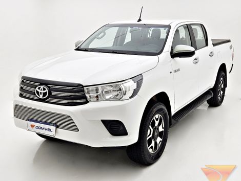 Toyota Hilux CD 4x4 2.8 Diesel Mec.