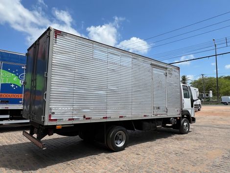 FORD CARGO 1517 T 3-Eixos 2p (diesel)