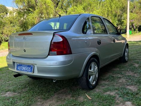 Chevrolet Corsa Sedan 1.8 MPFI 8V  102cv 4p