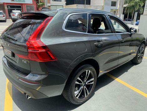 Volvo XC 60 T-5 MOMENTUM 2.0 254cv AWD 5p