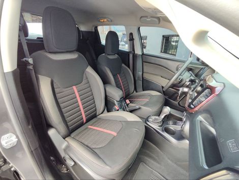 Fiat Toro Freedom 1.8 16V Flex Aut.