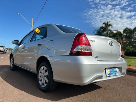 Toyota ETIOS X Plus 1.5 Flex 16V 5p Aut.