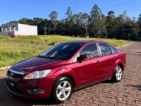 Ford Focus Sedan 2.0 16V/2.0 16V Flex 4p