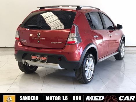 Renault SANDERO STEPWAY Hi-Flex 1.6 16V 5p Aut.