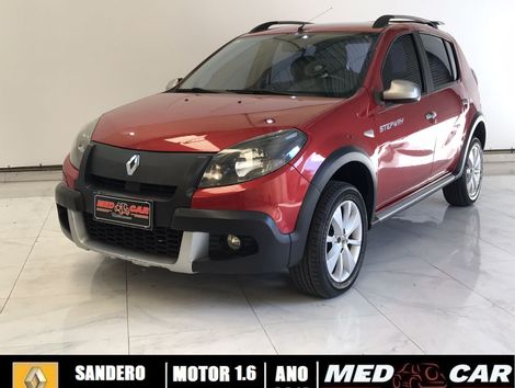 Renault SANDERO STEPWAY Hi-Flex 1.6 16V 5p Aut.