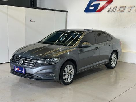 VolksWagen JETTA Comfort. 250 TSI 1.4 Flex 16v Aut.