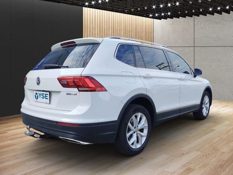 VolksWagen TIGUAN Allspac Comf 250 TSI 1.4 Flex
