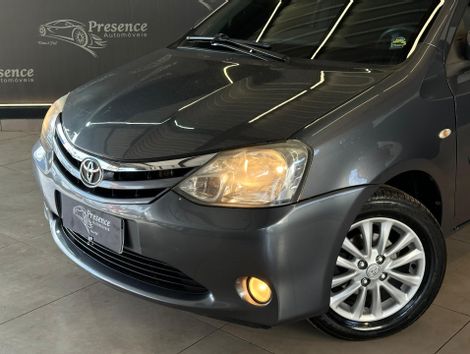 Toyota ETIOS XLS Sedan 1.5 Flex 16V 4p Mec.