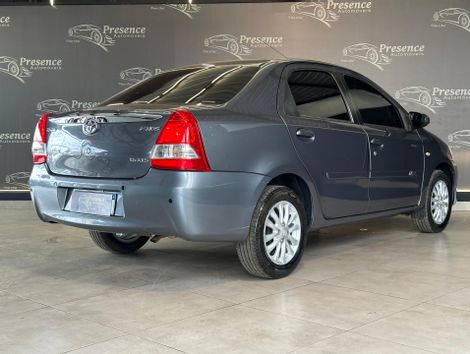 Toyota ETIOS XLS Sedan 1.5 Flex 16V 4p Mec.