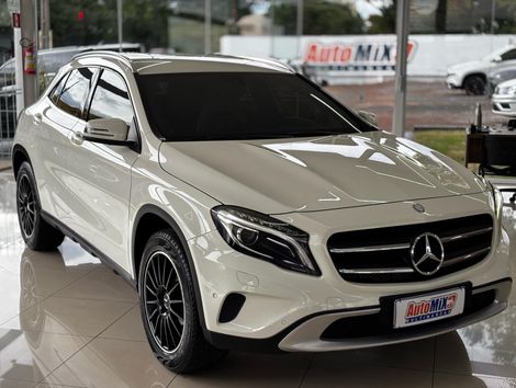 Mercedes GLA 200 Advance 1.6/1.6 TB 16V Flex Aut.