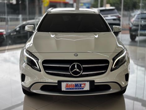 Mercedes GLA 200 Advance 1.6/1.6 TB 16V Flex Aut.