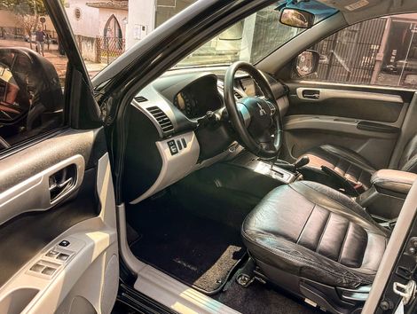 Mitsubishi Pajero DAKAR 3.2 4x4 T.I. Dies. 5p Aut.