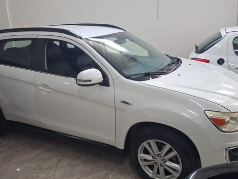 Mitsubishi ASX 2.0 16V 4x4 160cv Aut.