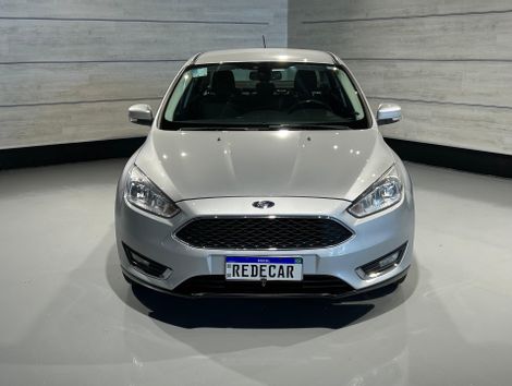 Ford Focus 2.0 16V/SE/SE Plus Flex 5p Aut.