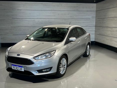 Ford Focus 2.0 16V/SE/SE Plus Flex 5p Aut.