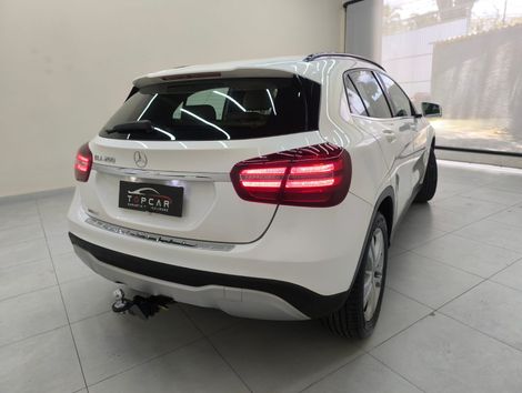 Mercedes GLA 200 Advance 1.6/1.6 TB 16V Flex Aut.