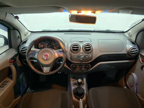 Fiat Palio SPORTING 1.6 Flex 16V 5p