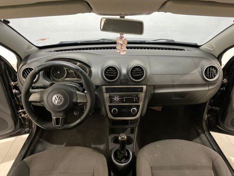 VolksWagen VOYAGE TREND 1.6 Mi Total Flex 8V 4p