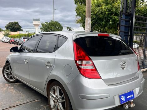 Hyundai i30 2.0 16V 145cv 5p Aut.