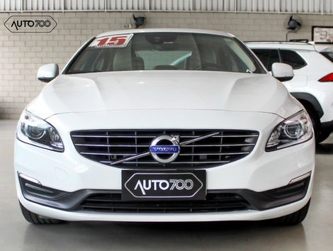 Volvo S60 T-5 MOMENTUM 2.0 245cv 4p