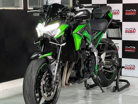 KAWASAKI Z 900