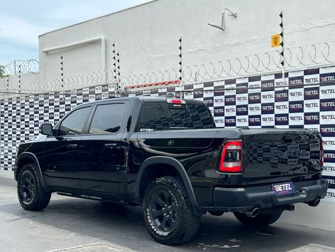 RAM 1500 REBEL 5.7 HEMI CD V8 4x4 Aut.