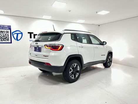 Jeep COMPASS TRAILHAWK 2.0 4x4 Dies. 16V Aut.