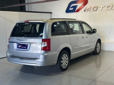 Chrysler TOWN & COUNTRY Touring 3.6 V6 Aut.