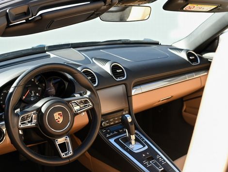 Porsche 2.0 Boxster