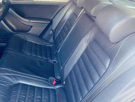 VolksWagen JETTA Comfortline 2.0 T.Flex 8V 4p Tipt.